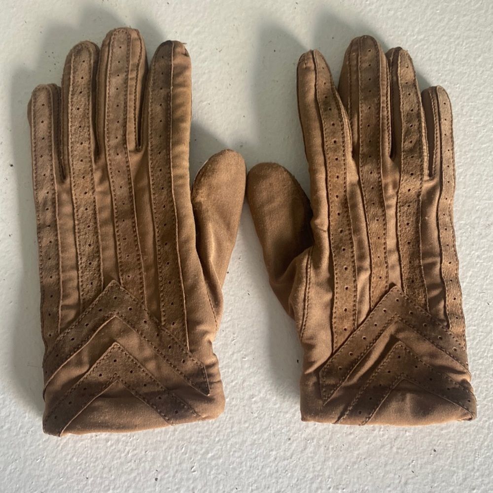 Isotoner Warm-Up Gloves